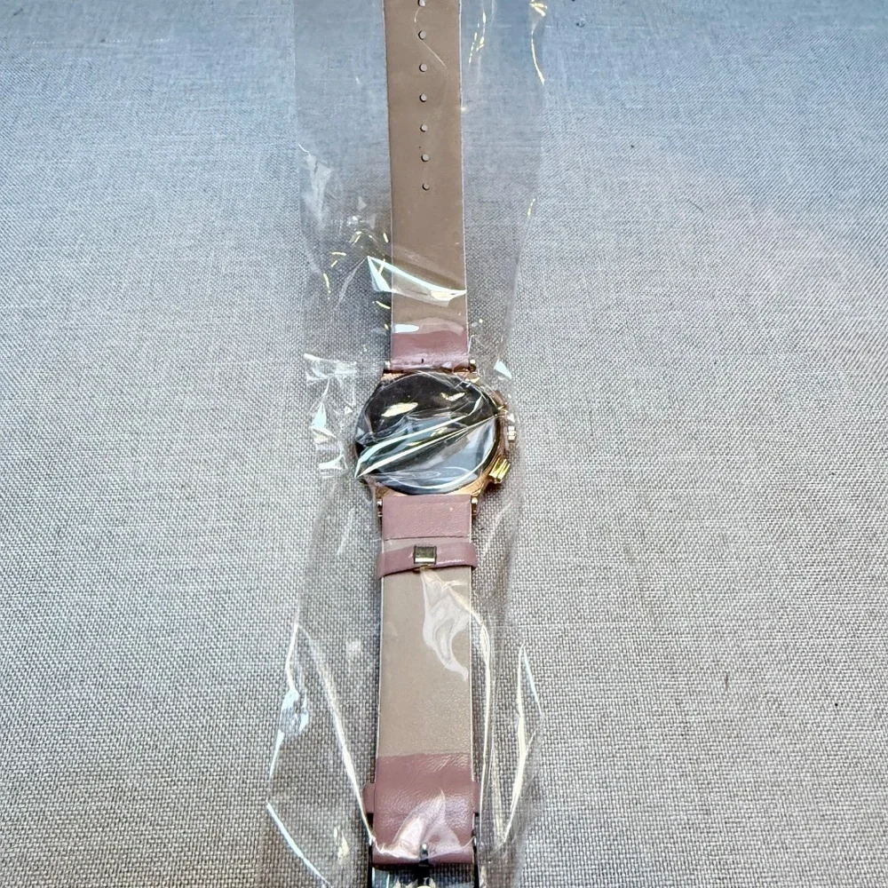 Pink Quartz Sparkly Wrist Watch With Strap Brand New